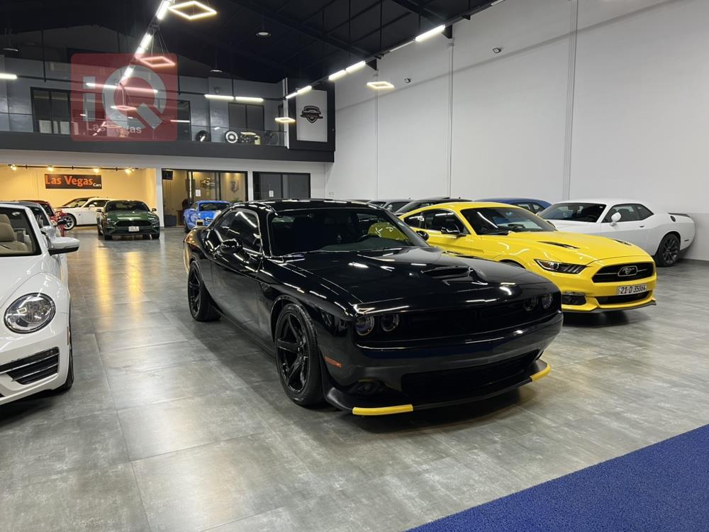 Dodge Challenger